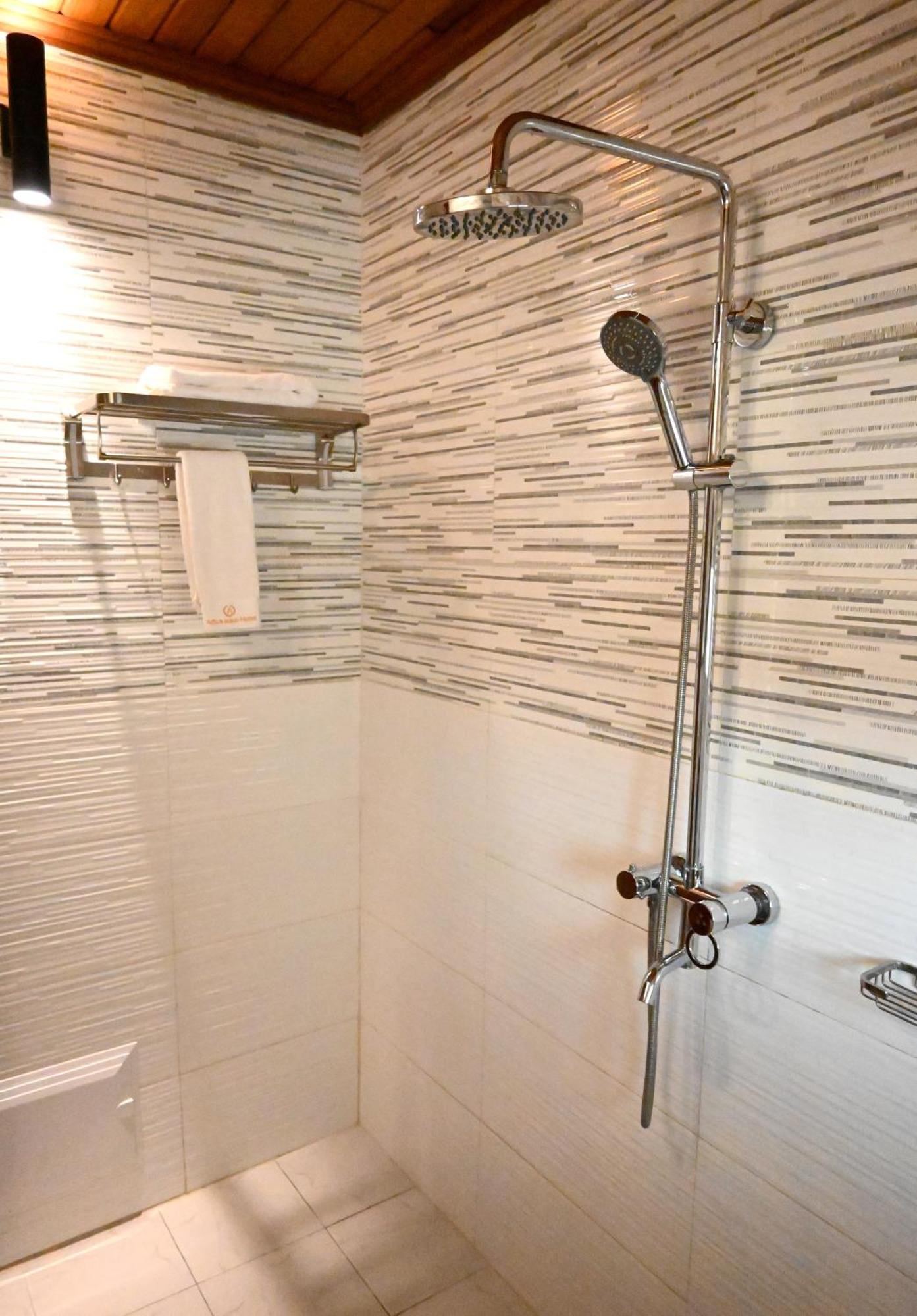 Grand Hotel Akwa Douala Kültér fotó
