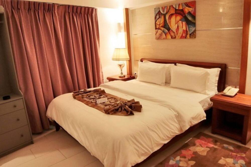 Grand Hotel Akwa Douala Kültér fotó